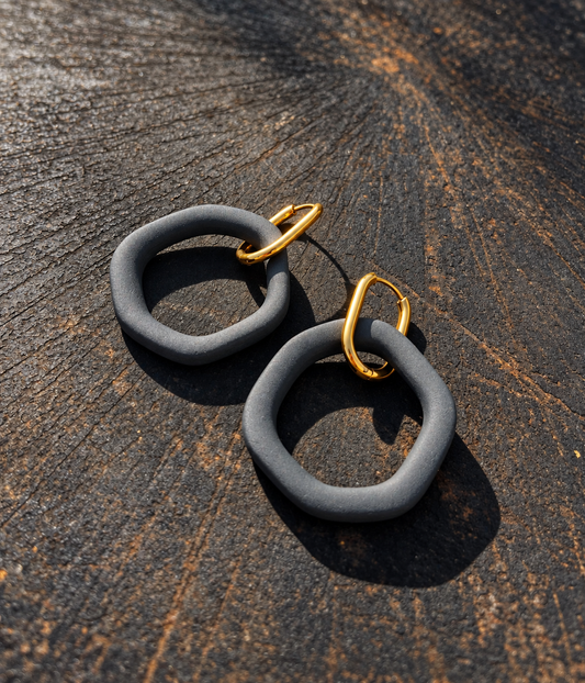 Boucles d'oreille céramique "Chic" noires