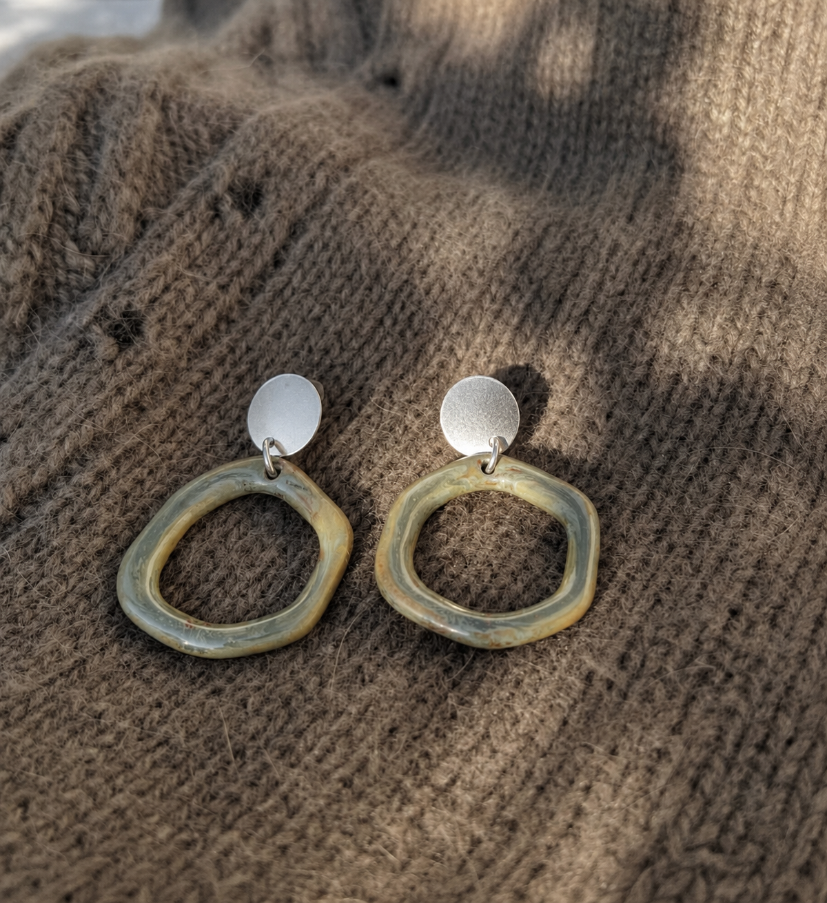 Boucles d'oreille en céramique "Chic" nuances de vert