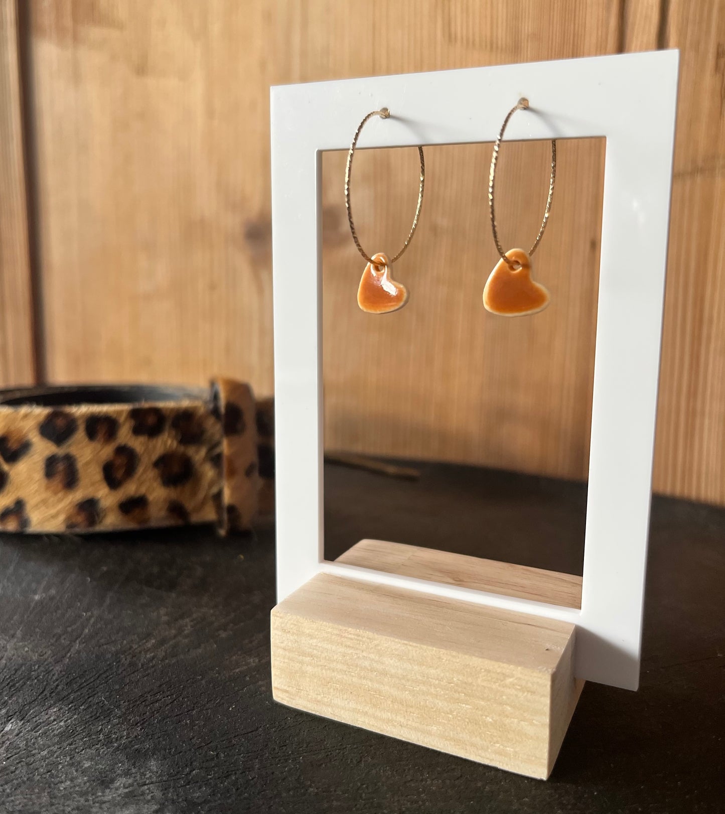 Boucles d'oreille camel