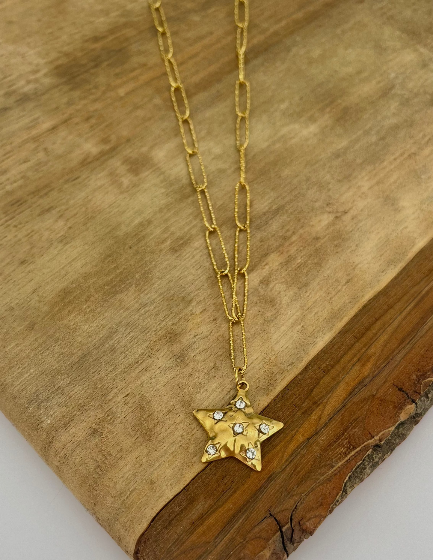 Collier sautoir étoile