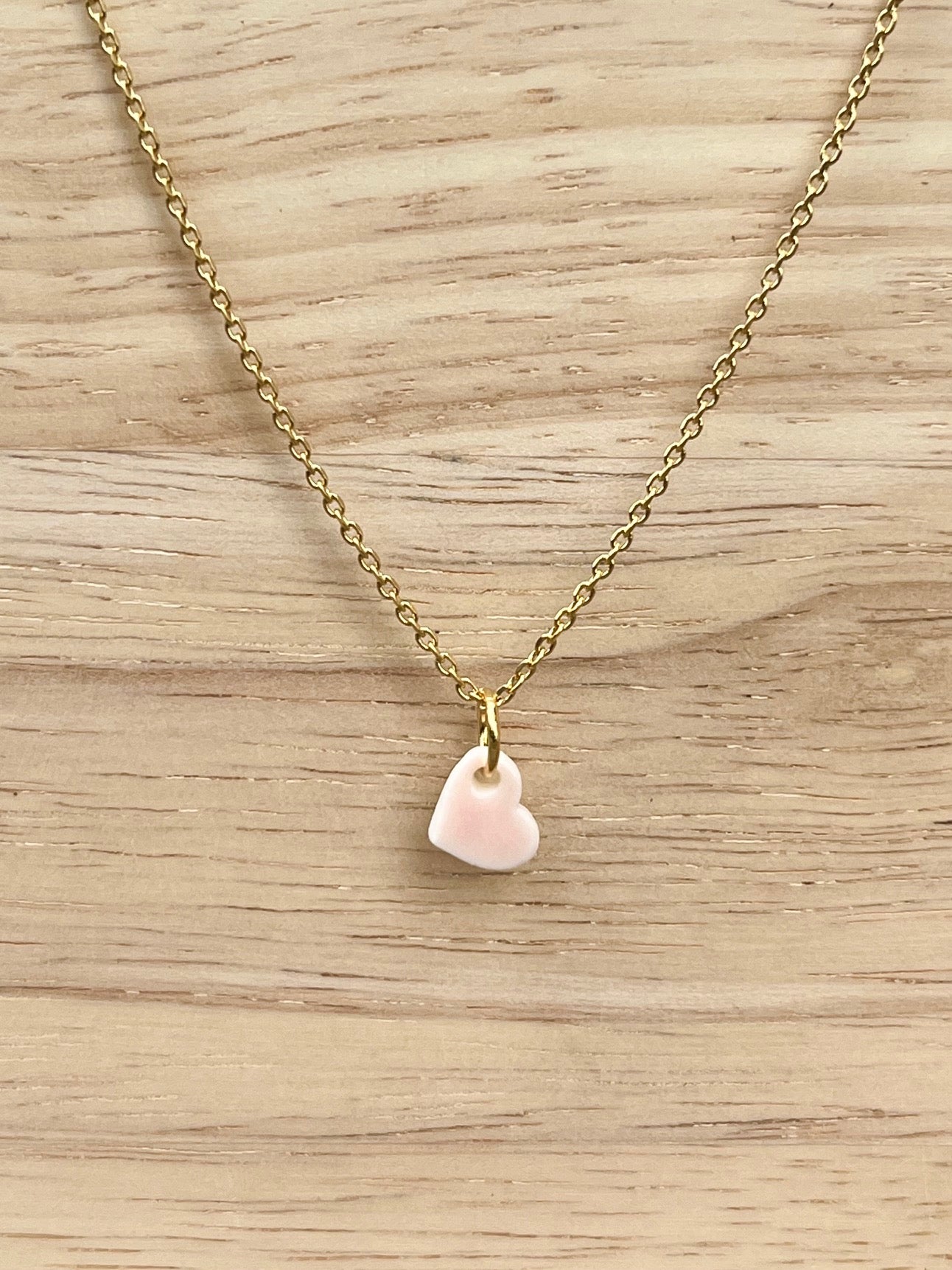 Collier Ras du cou cœur rose