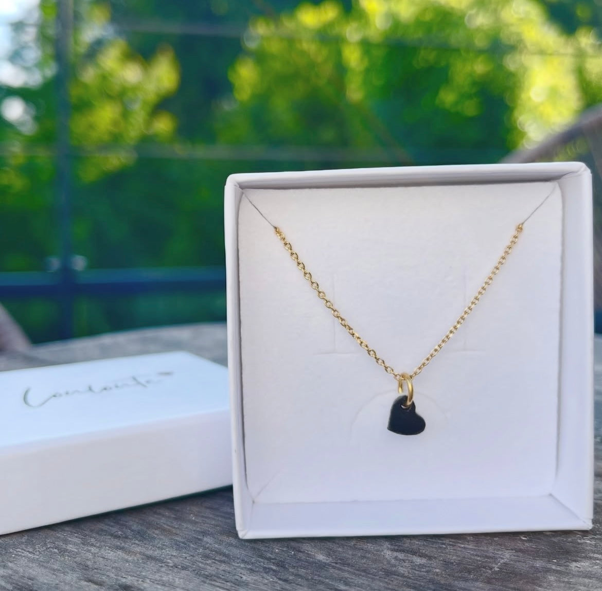 Collier Ras du cou cœur noir