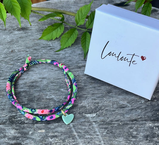 Bracelet tissu coeur vert