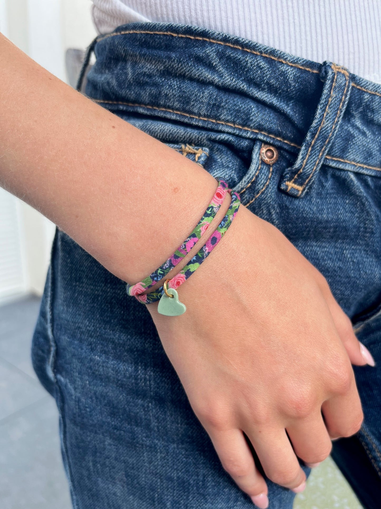 Bracelet tissu coeur vert