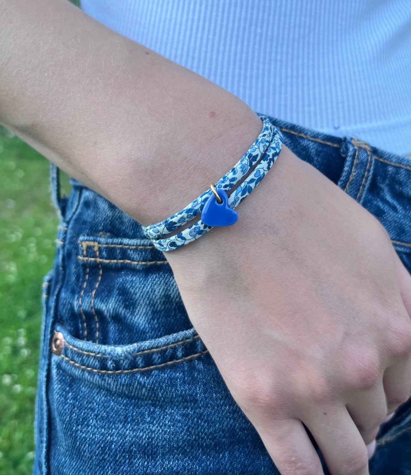 Bracelet tissu coeur bleu
