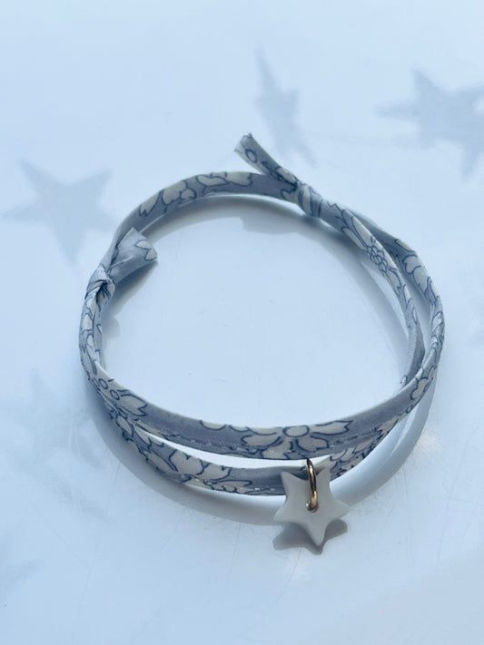 Bracelet tissu gris étoile
