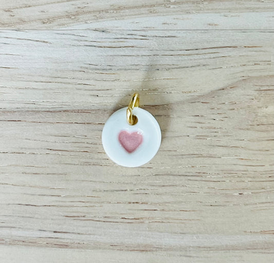 Pendentif  blanc coeur rose pâle