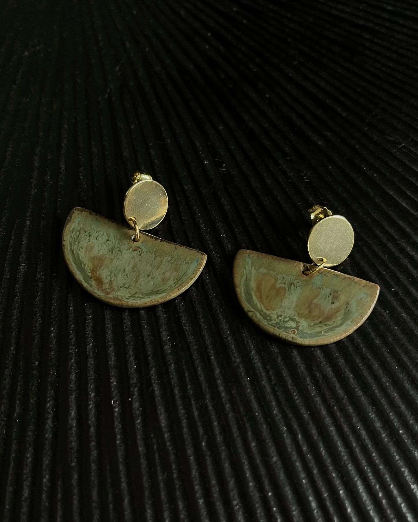 Boucles d'oreille Eclipse nuances de verts