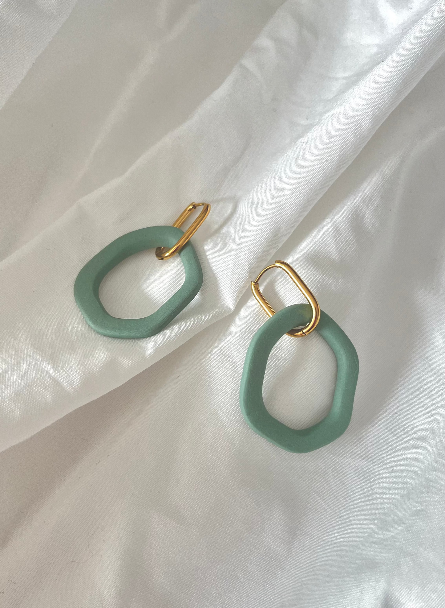 Boucles d'oreille céramique "Chic" vertes
